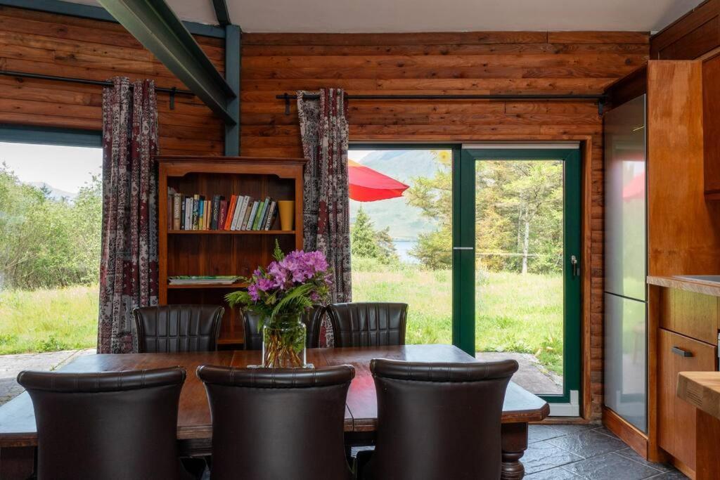 Heather Lodge With Sea And Mountain Views Линон Экстерьер фото