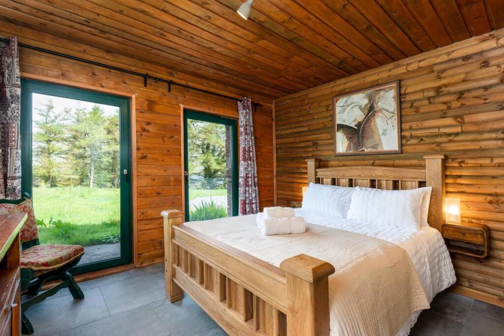 Heather Lodge With Sea And Mountain Views Линон Экстерьер фото