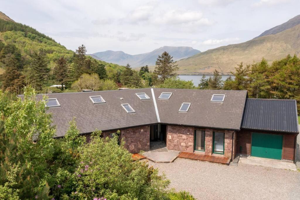 Heather Lodge With Sea And Mountain Views Линон Экстерьер фото