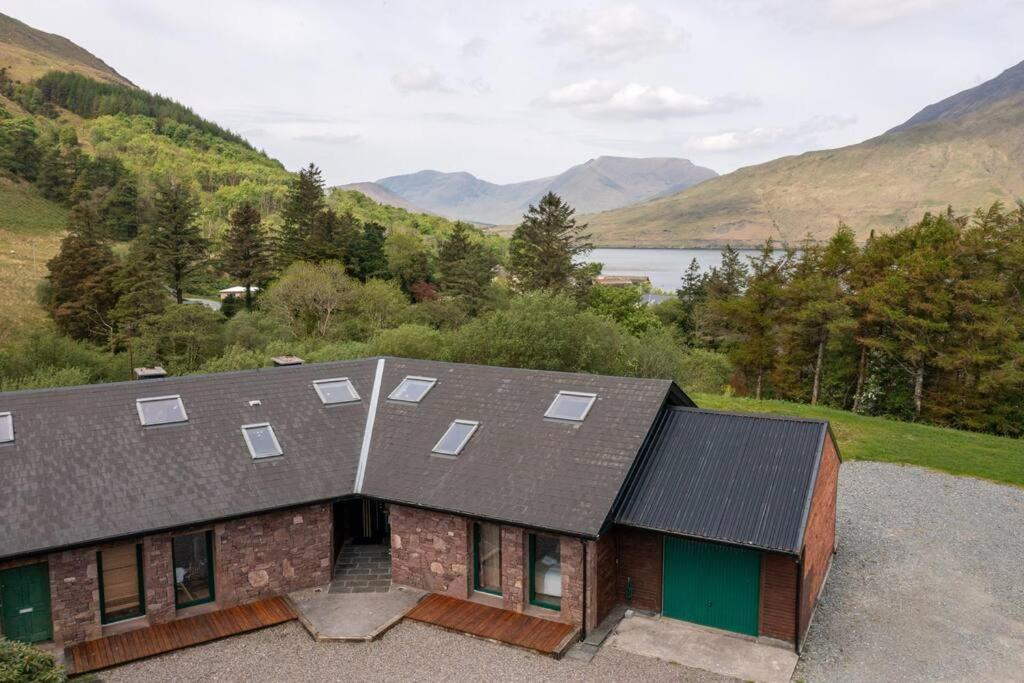 Heather Lodge With Sea And Mountain Views Линон Экстерьер фото